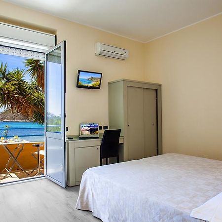 Hotel Calamosca Κάλιαρι Εξωτερικό φωτογραφία
