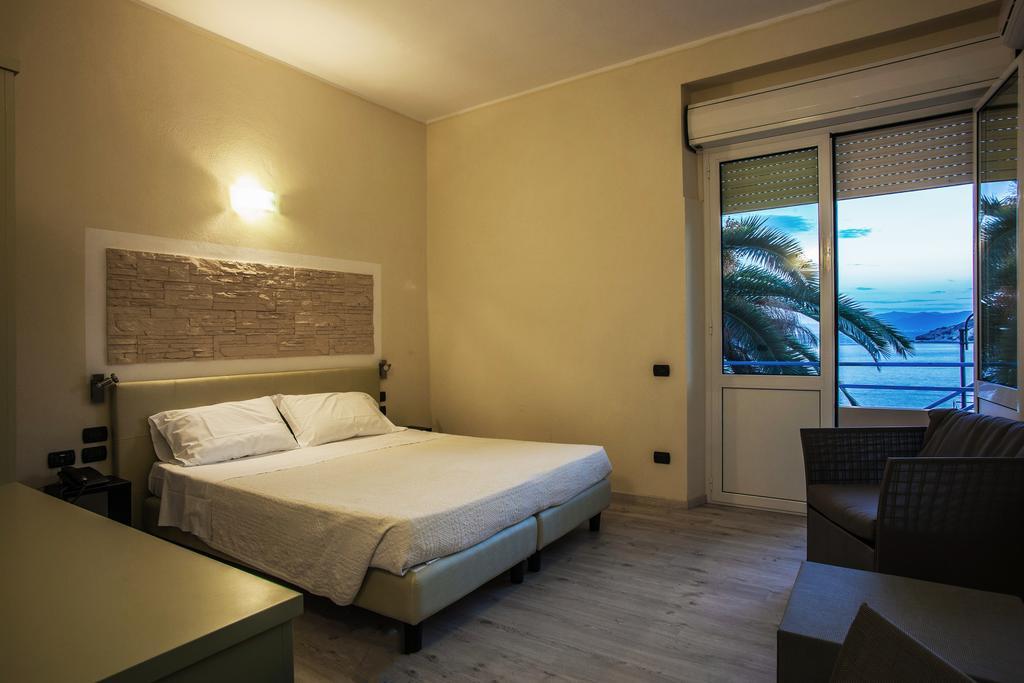Hotel Calamosca Κάλιαρι Εξωτερικό φωτογραφία